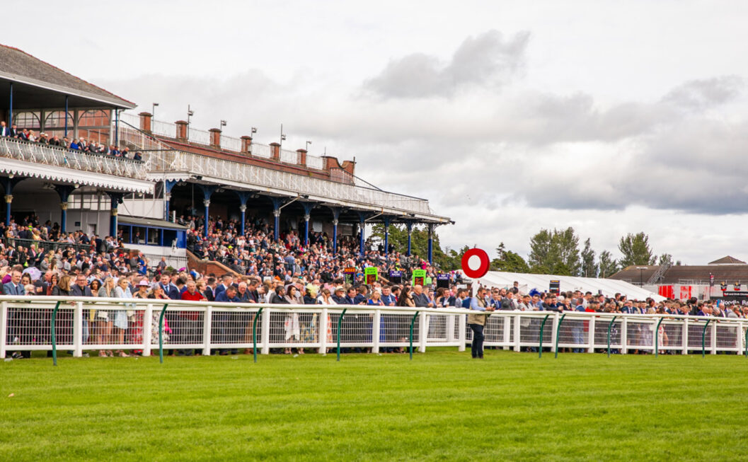 Ayr Gold Cup Festival